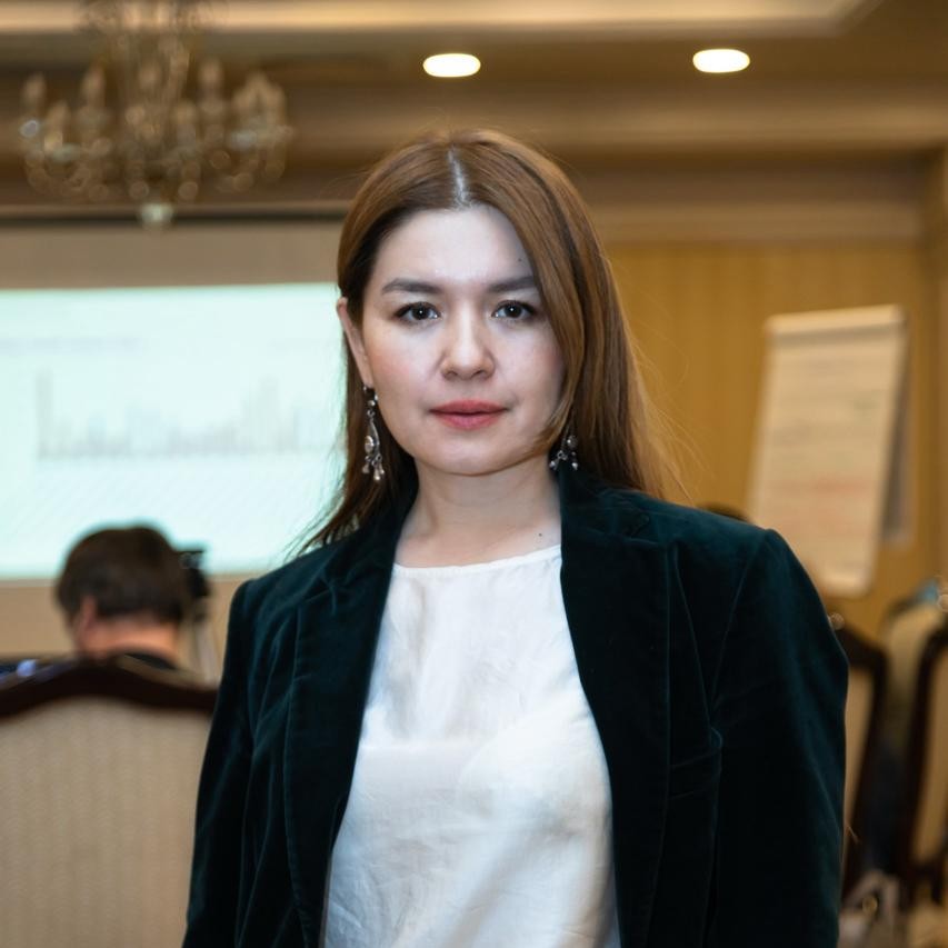 Абаканова Эльнура Азилханқызы