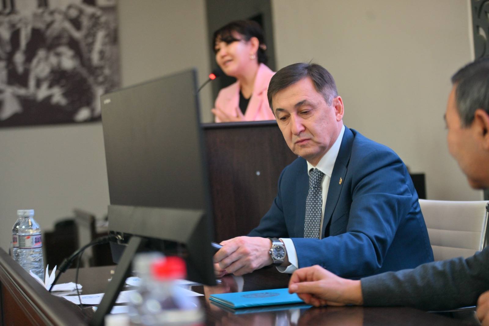 AI+SCHOOL+UNIVERSITY: ПЕДАГОГИКАЛЫҚ БІЛІМ БЕРУДІҢ ЖАҢА ФОРМАТЫ